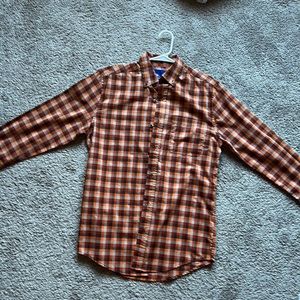 Saddlebred, small, long sleeve button down.